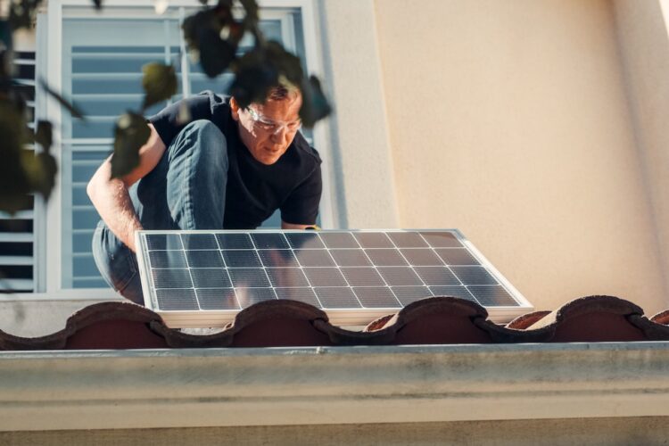 Hot Water Heating!? Solar vs Gas vs Electric