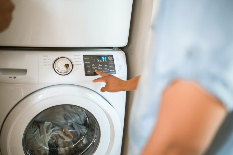 Is it safe to buy a second-hand washing machine on Facebook market?